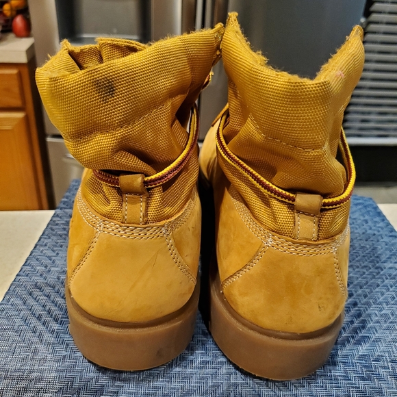 Mens Boots - Picture 2 of 6